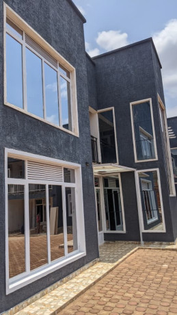 bk11-kibagabaga-very-beautiful-unfurnished-apartment-available-for-rent-big-2