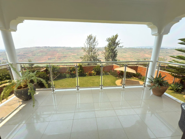 gacuriro-umucyo-estate-furnished-house-for-rent-in-kigali-big-4