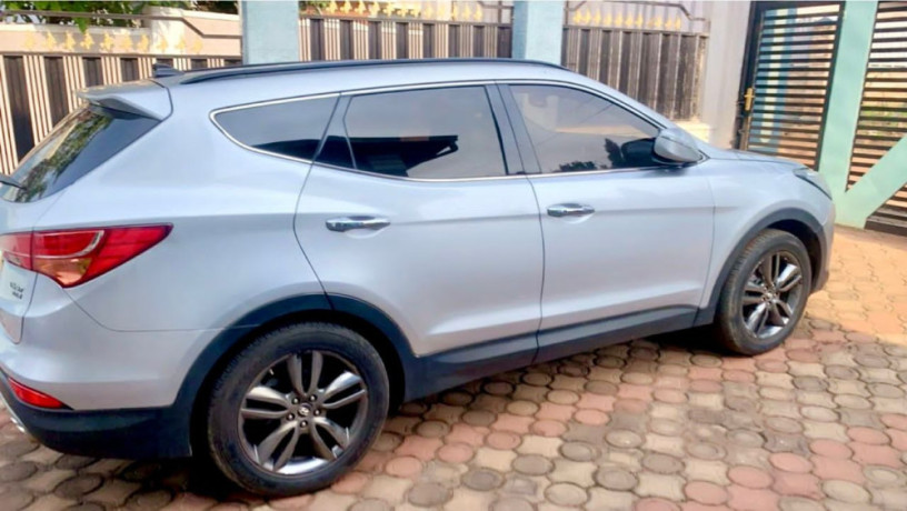 hyundai-santafe-big-3