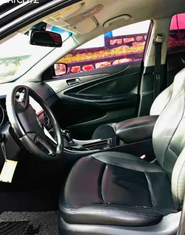 hyundai-sonata-hybrid-2012-for-sale-big-0