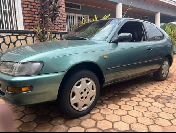 toyota-corolla-big-0