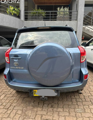 toyota-rav4-big-1