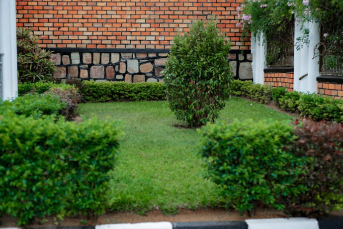 tb003-kibagabaga-kibagabaga-very-nice-fully-furnished-house-for-rent-at-lowest-price-big-1