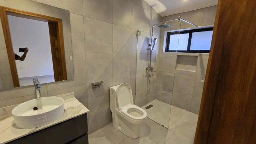 spacious-house-available-for-rent-at-kiyovu-big-10