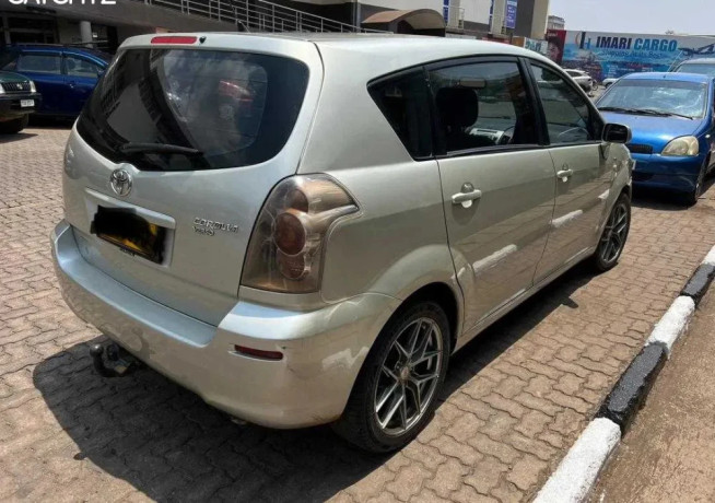 toyota-corolla-big-1
