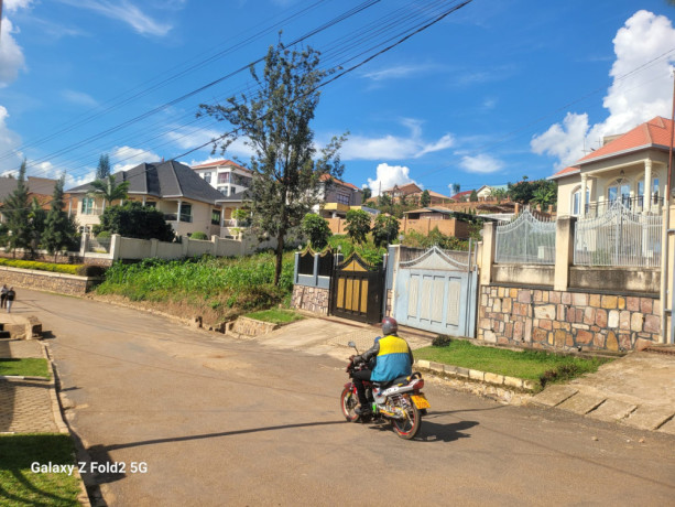 ikibanza-tugurisha-kibagabaga-310m-big-1