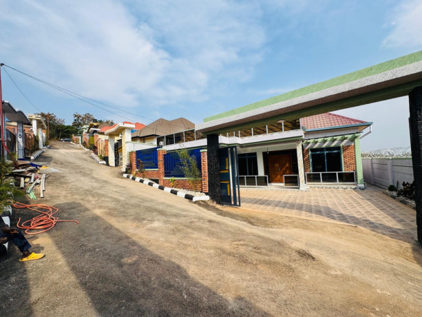 kigali-rwanda-house-for-sale-in-kabeza-big-1