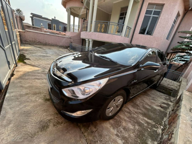 hyundai-sonata-big-2