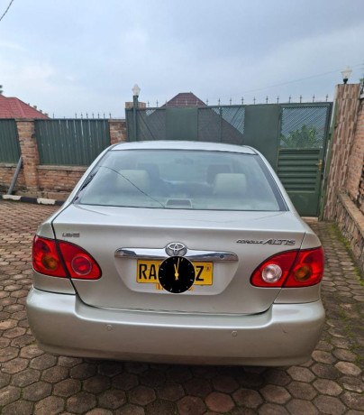 toyota-altis-big-2