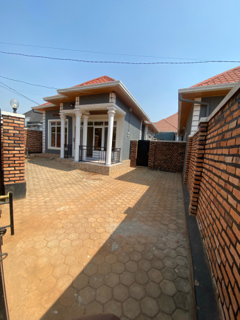 kigali-unfurnished-house-for-rent-in-muyange-big-0