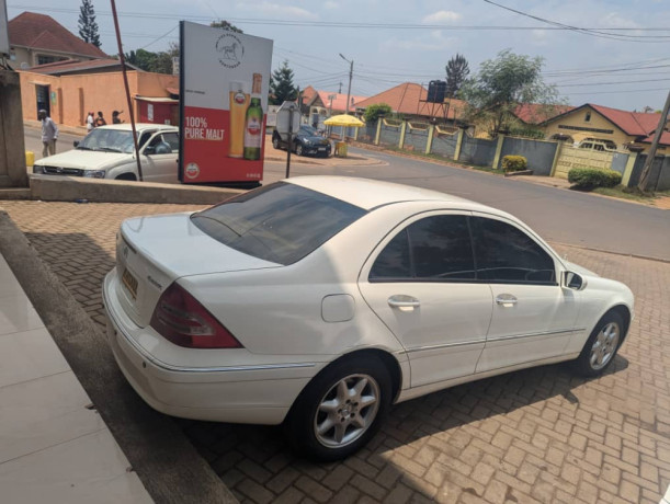 mercedes-benz-big-2