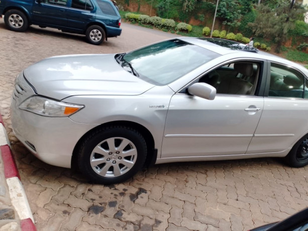 bere-332-new-and-very-nice-toyota-camry-hybrid-is-available-for-sale-250780675812-big-4
