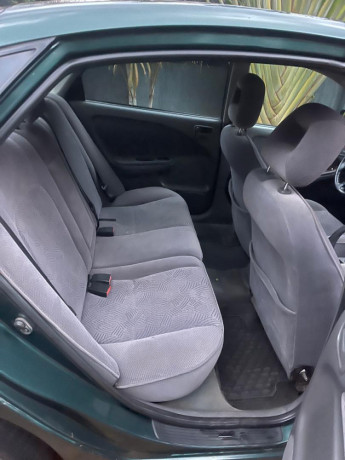 toyota-avensis-big-2