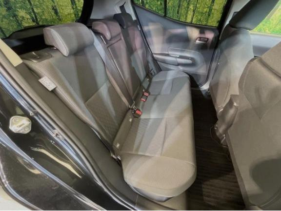 2023-toyota-aqua-z-big-4