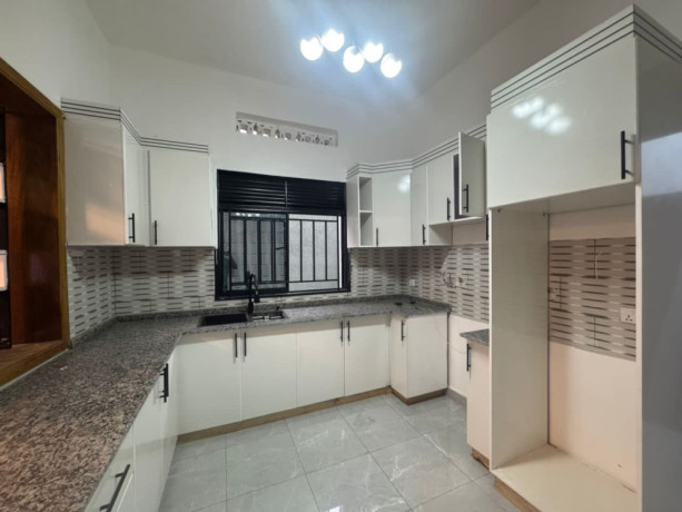 kimironko-beautiful-house-for-sale-in-kigali-big-6