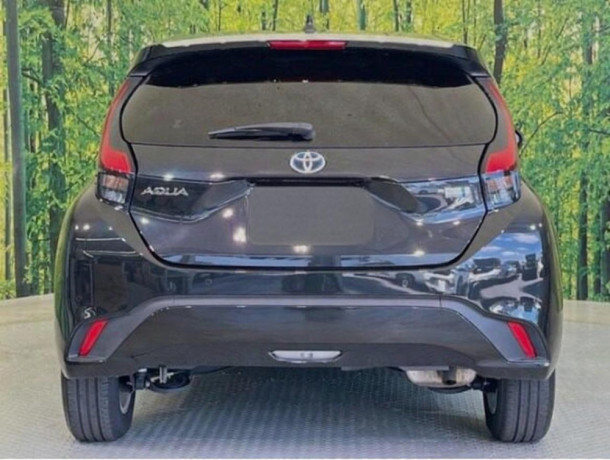 2023-toyota-aqua-z-big-6