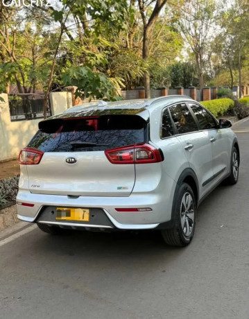 kia-niro-for-sell-big-1