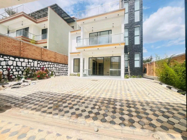 kibagabaga-5bedrooms-house-for-sale-at-450m-in-good-location-big-1