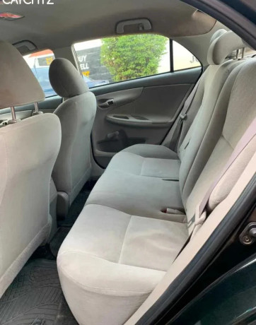 toyota-corolla-big-3