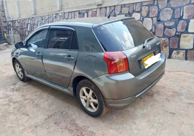 toyota-hatchback-big-1