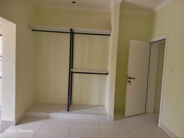 3bedroomed-property-for-sale-in-kacyiru-big-10