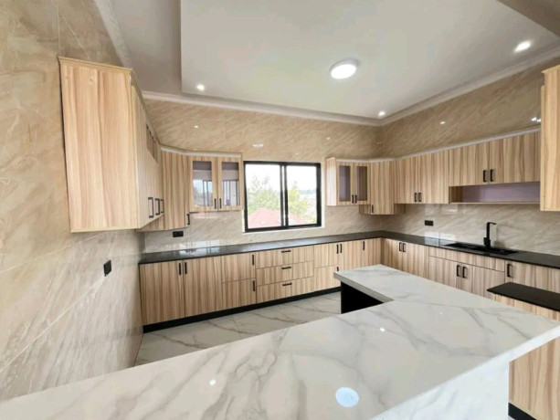 kibagabaga-5bedrooms-house-for-sale-at-450m-in-good-location-big-9