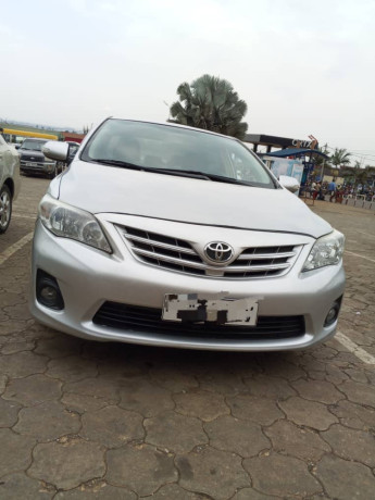 toyota-altis-big-2
