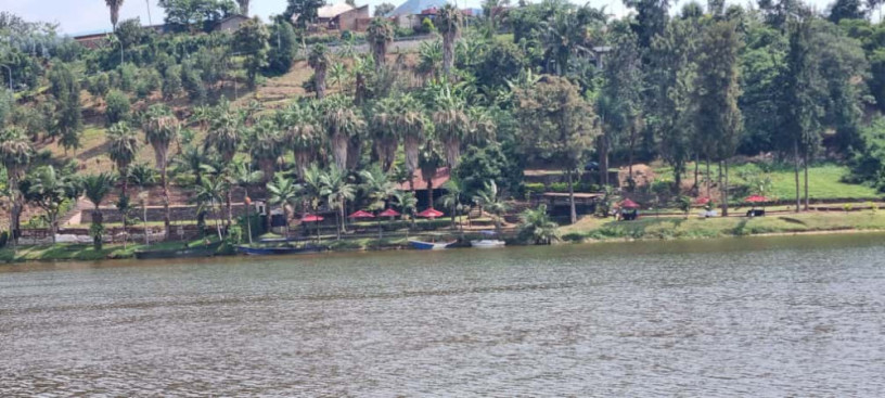 giggest-land-for-sale-please-contact-me-big-0