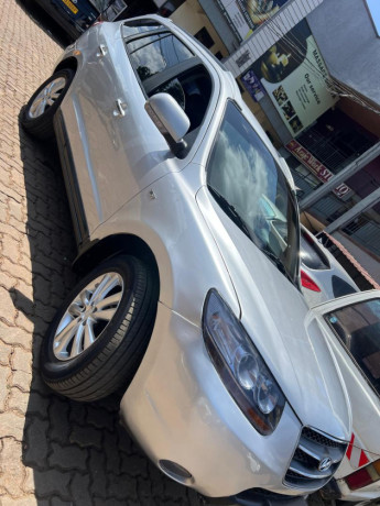 hyundai-santafe-big-0