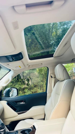 toyota-land-cruiser-v8-big-3