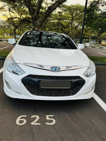 hyundai-sonata-big-0