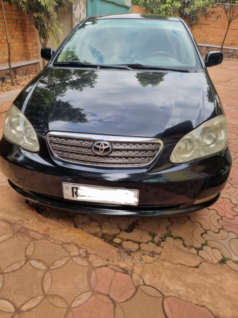 toyota-altis-big-0