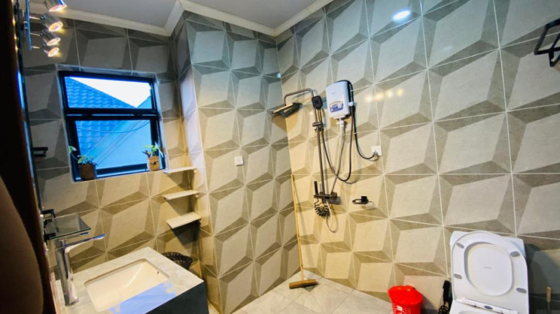 remera-near-bk-arena-furnished-apartment-for-rent-in-kigali-big-2