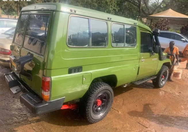 land-cruiser-hard-top-for-sale-big-1
