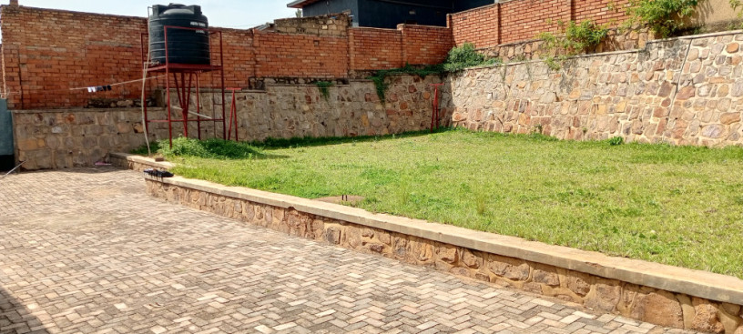 igipangu-kigurishwa-kimironko-kibagabaga-big-1