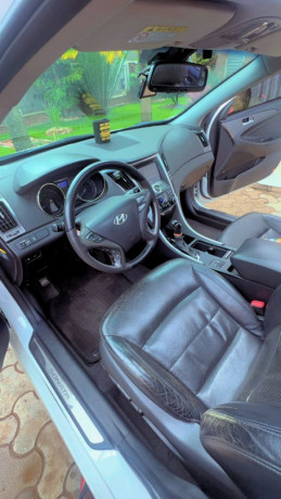 hyundai-sonata-big-2