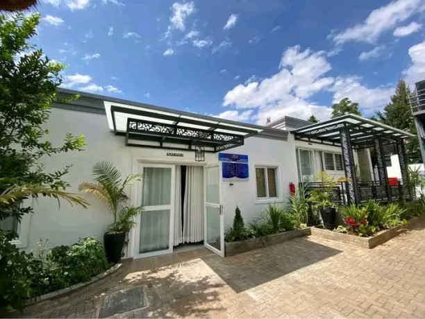 pm-003-nyarutarama-nyarutarama-gishushu-very-nice-and-cheapest-3beds-apartment-for-rent-with-swimming-pool-at-1k-usd-big-0
