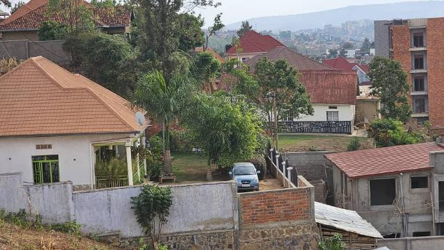 kibagabaga-kimironko-rukurazo-plot-for-sale-big-1