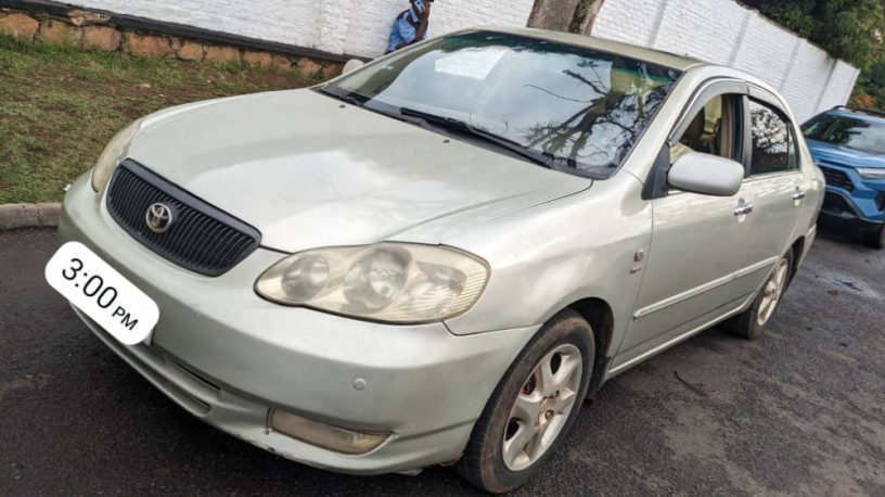 toyota-altis-big-1