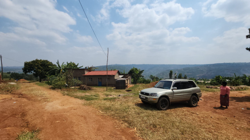 land-for-sale-in-runda-ruyenzi-big-3