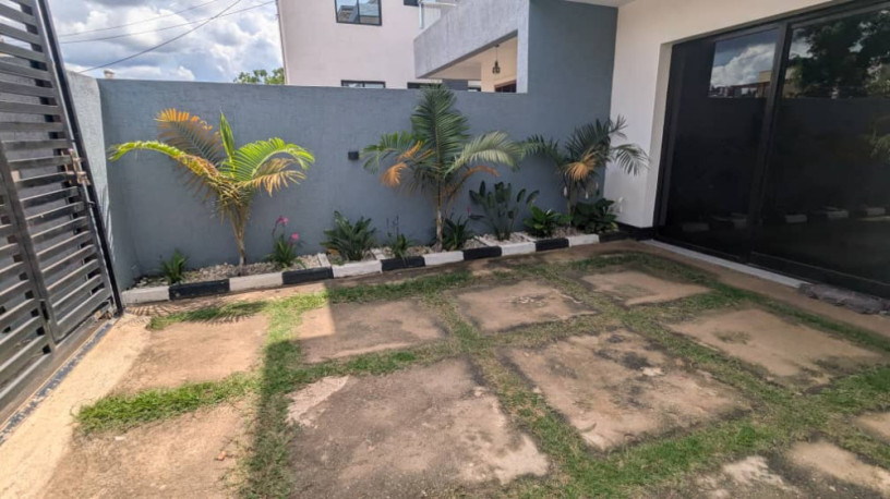 sm150-kibagabaga-kibagabaga-unfurnished-two-units-house-for-sale-kigali-rwanda-big-12