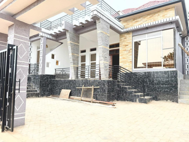 kigali-rwanda-house-for-sale-in-kanombe-busanza-big-0