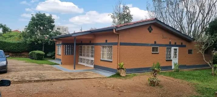 plot-with-old-house-for-sale-kimihurura-big-2