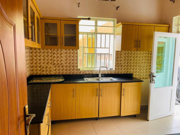 kigali-unfurnished-house-for-rent-in-kimironko-big-2