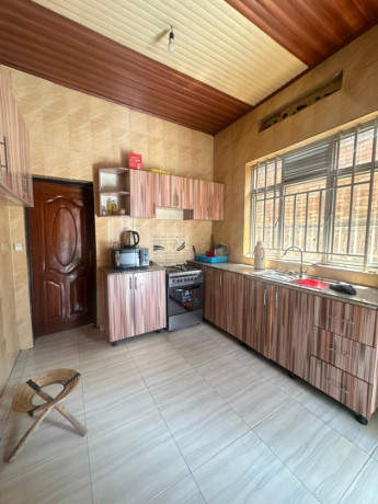 kigali-house-for-sale-in-kanombe-big-5