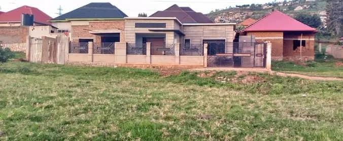 masizi-plot-for-sale-big-1