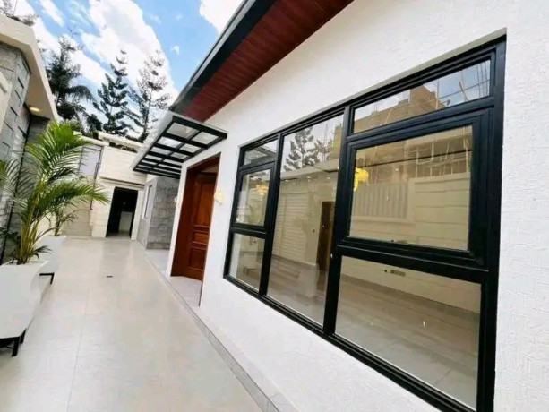 kimironko-4bedrooms-house-for-sale-at-220m-in-good-location-big-5