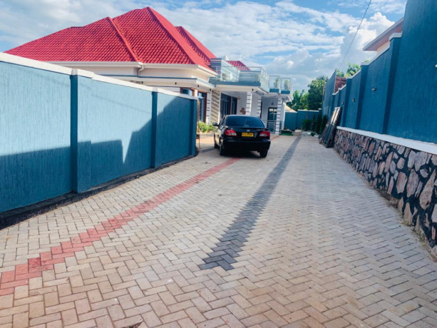 ep-153-kanombe-kanombe-near-kanombe-military-hospital-very-nice-new-house-for-sale-big-1