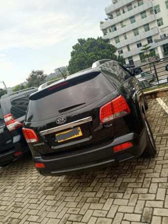 kia-sorento-big-0