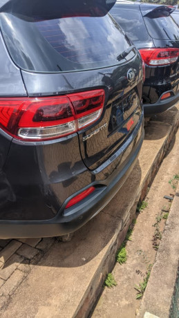 bs-16-kia-sorento-2015-for-sale-big-7